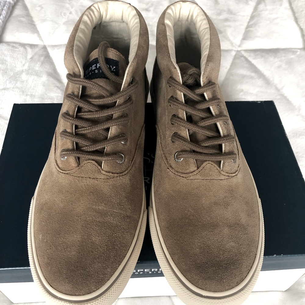 BRAND NEW Mens Sperry High Tops